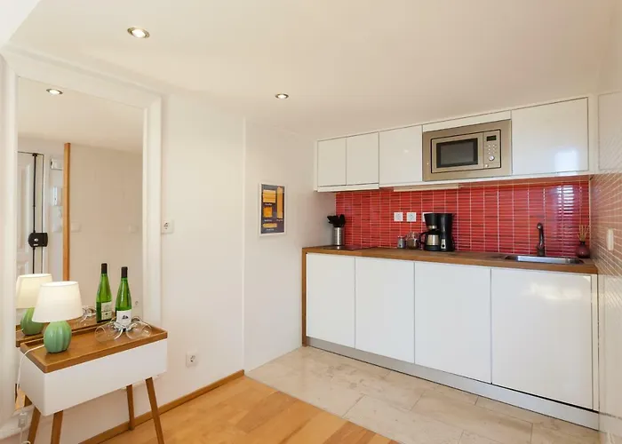 아파트 Bohemian Loft In Principe Real